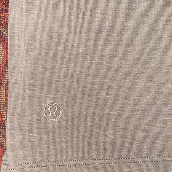 lululemon athletica Lightweight Tank in Sage Gray - Picture 2 of 3